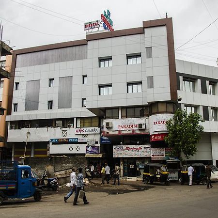 Hotel Sheetal Plaza Surat Dış mekan fotoğraf